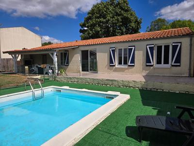 Maison - 88 m² - 4 pièces