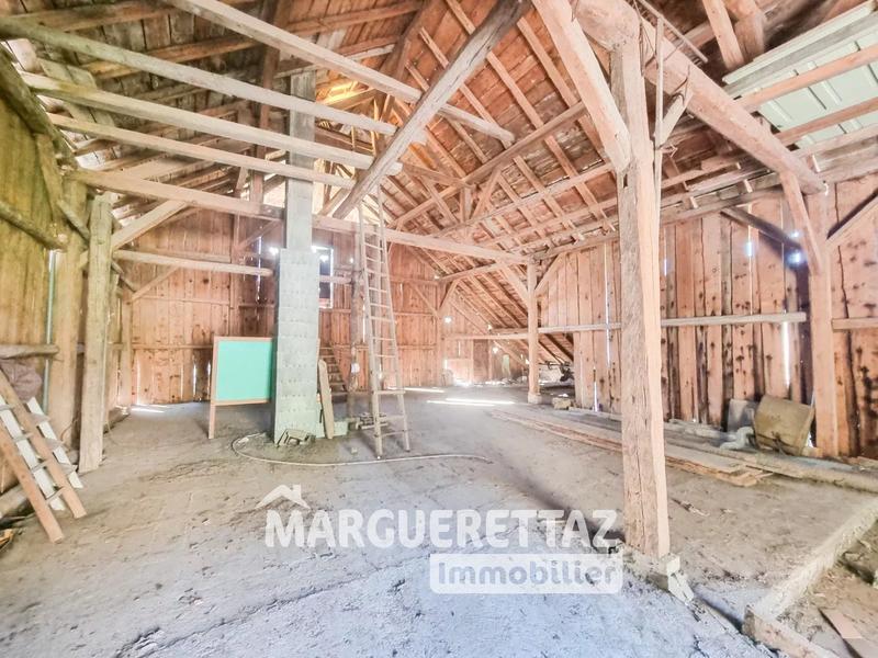 Maison de village - 280 m² - 4 pièces