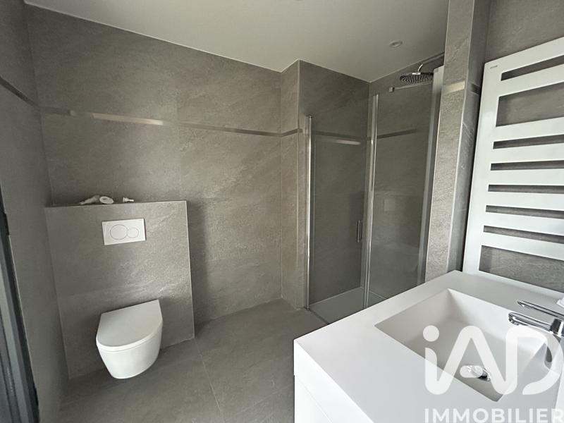 Appartement - 81 m² - 3 pièces