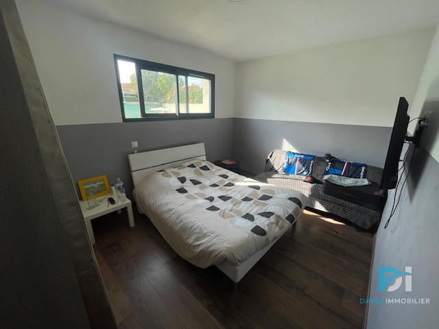 Villa - 163 m² - 6 pièces