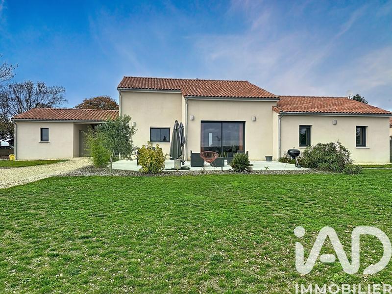 Maison - 142 m² - 5 pièces