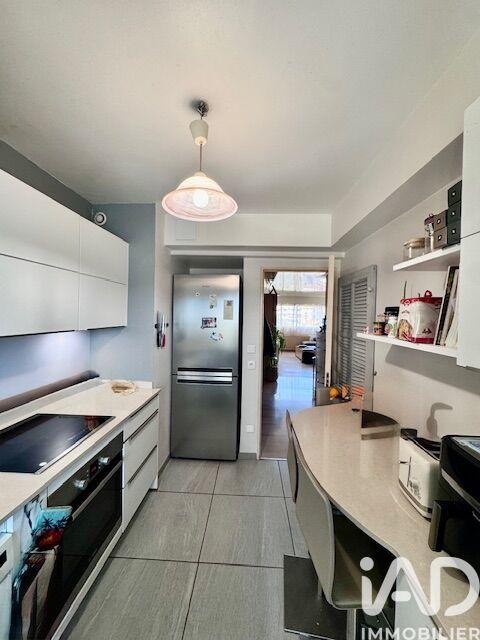 Appartement - 80 m² - 4 pièces