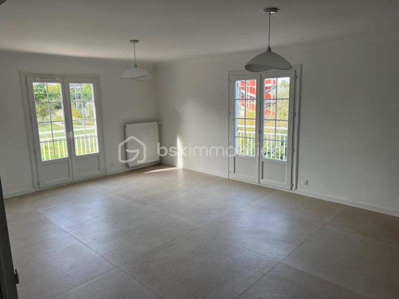 Villa - 164 m² - 6 pièces