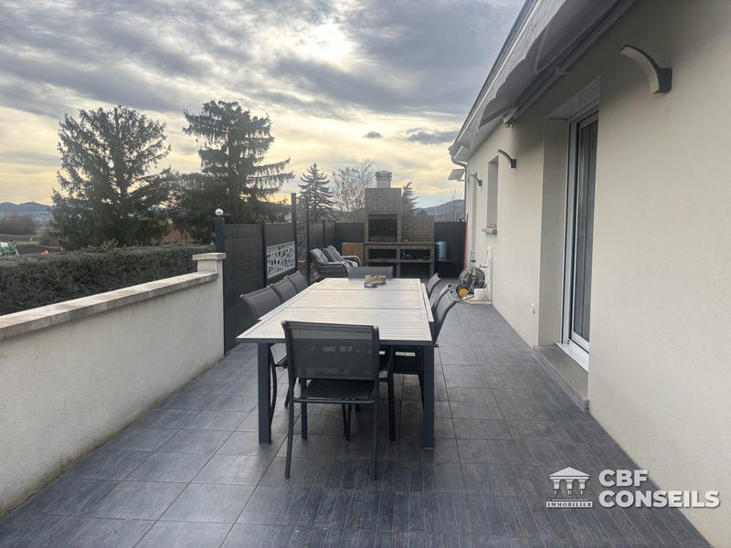 Maison - 160 m² - 7 pièces