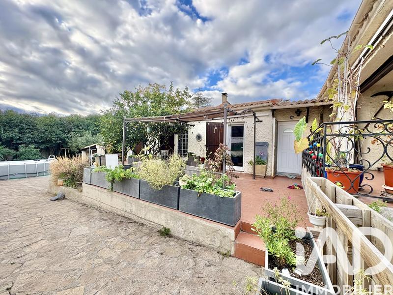 Maison - 92 m² - 4 pièces