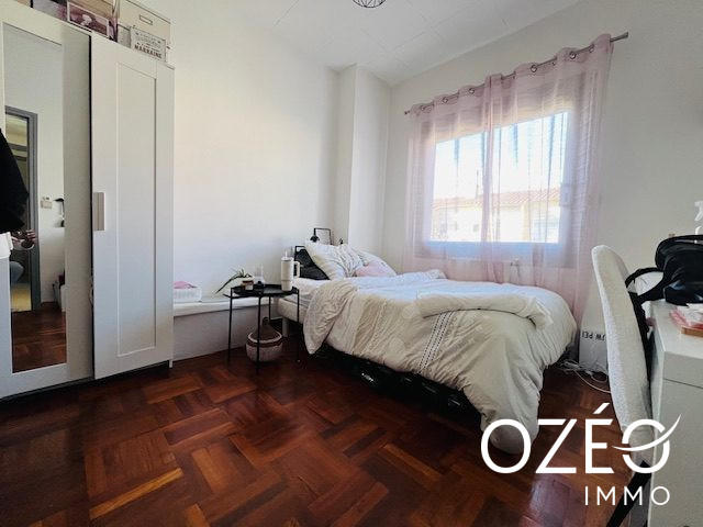 Maison traditionnelle - 105 m² - 4 pièces