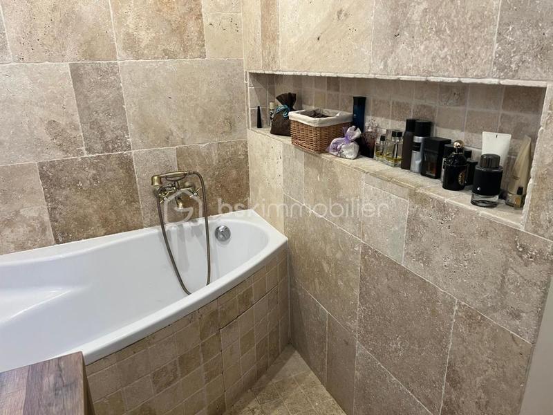 Pavillon - 86 m² - 6 pièces