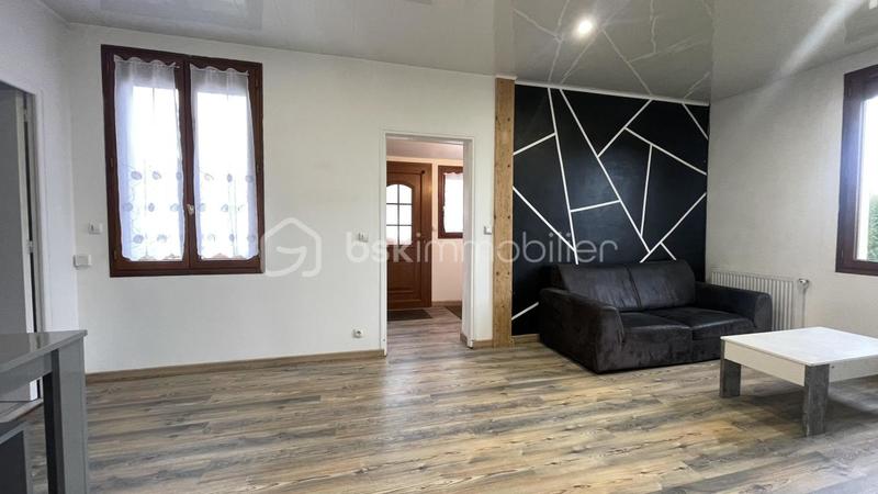 Maison traditionnelle - 70 m² - 3 pièces