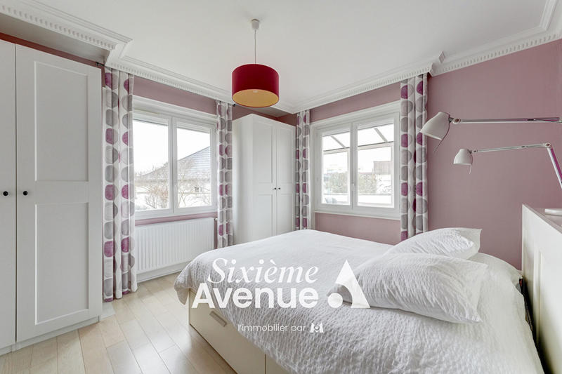 Maison - 151 m² - 6 pièces