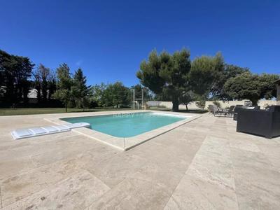 Villa - 218 m² - 7 pièces