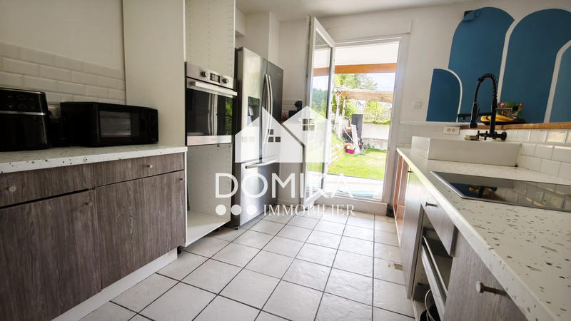 Maison - 128 m² - 6 pièces