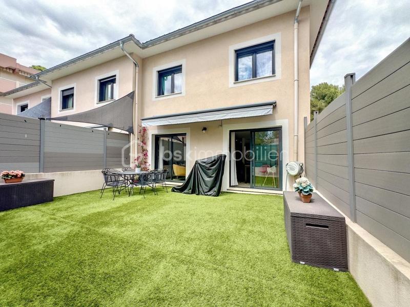 Maison - 114 m² - 5 pièces