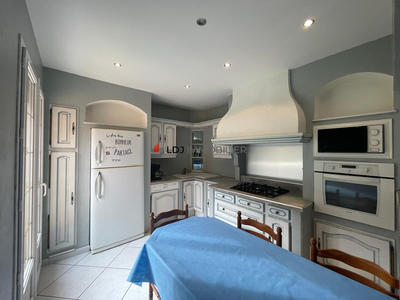 Maison - 98 m² - 4 pièces