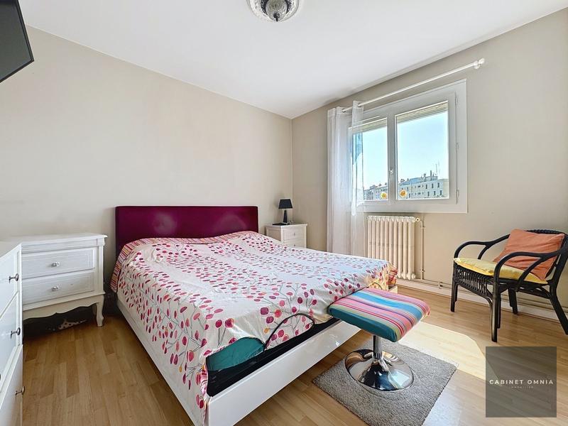 Appartement - 119 m² - 4 pièces