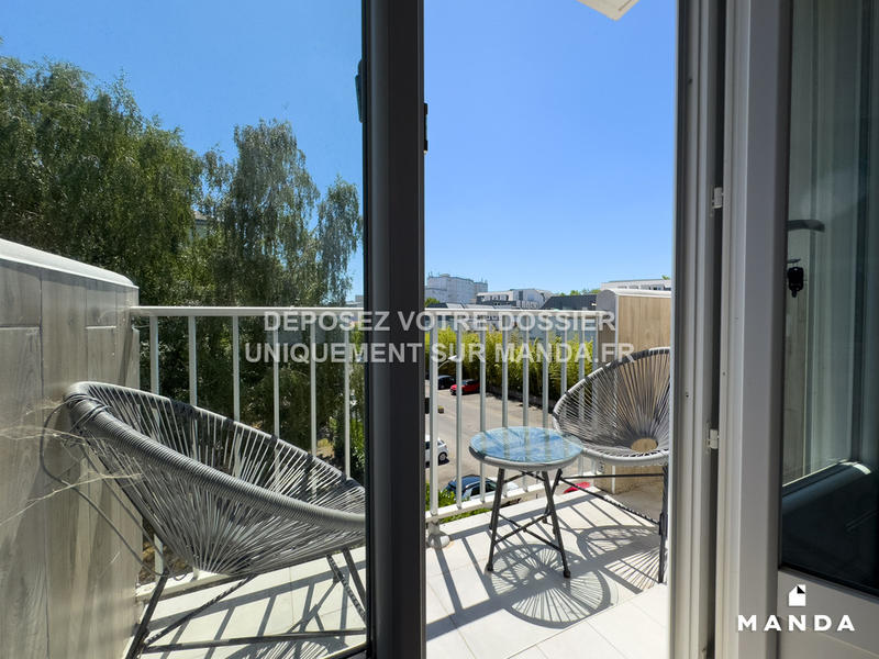 Chambre - 9 m² - 5 pièces