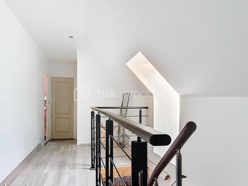 Propriété - 109 m² - 4 pièces