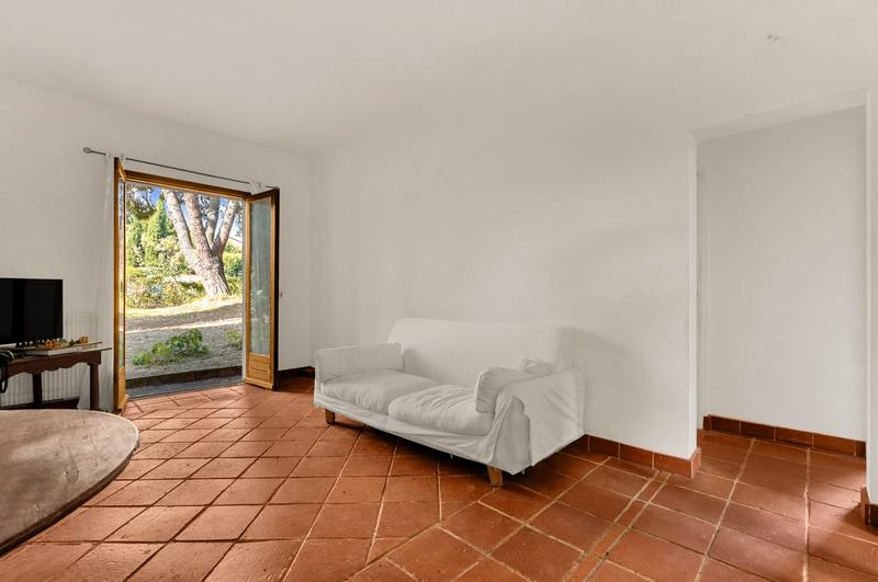 Maison traditionnelle - 217 m² - 7 pièces