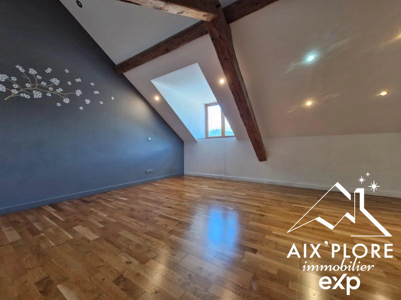 Appartement - 126 m² - 4 pièces