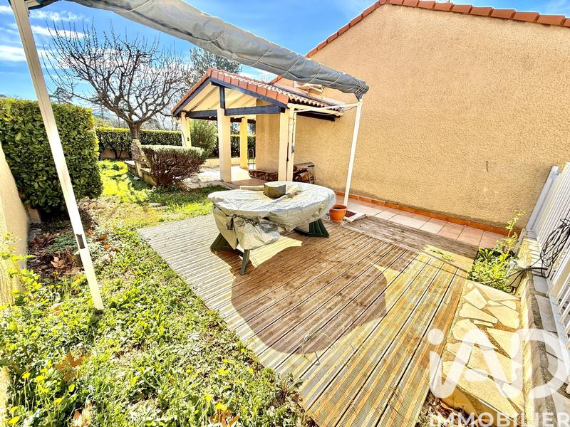 Maison - 90 m² - 5 pièces