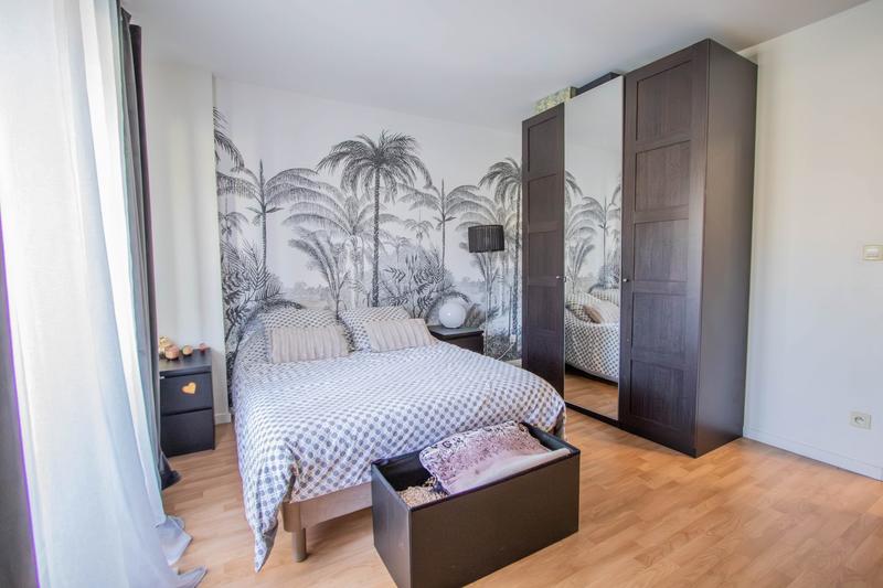 Appartement - 95 m² - 5 pièces