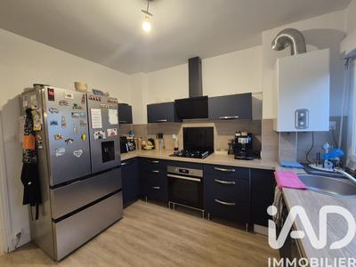 Appartement - 60 m² - 3 pièces