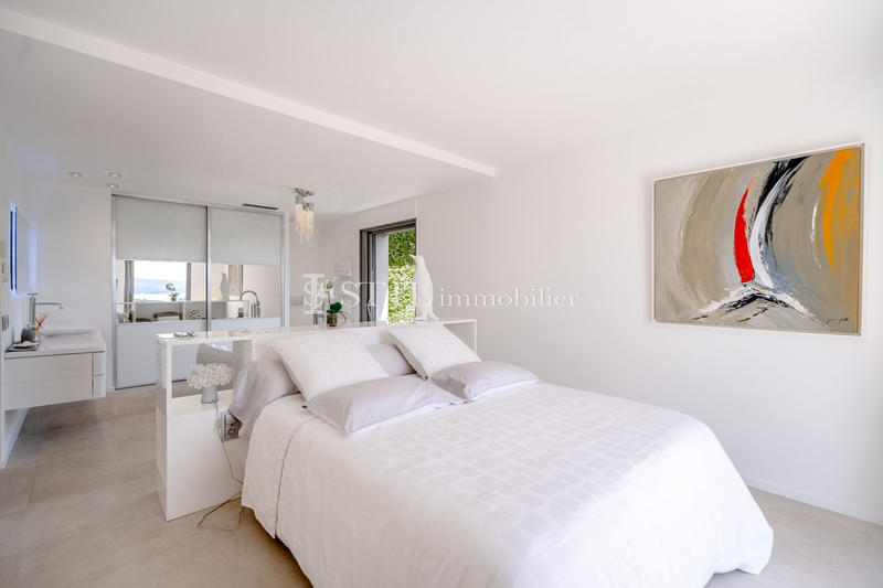 Villa - 350 m² - 7 pièces