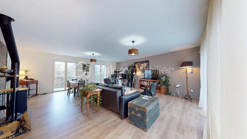 Pavillon - 114 m² - 4 pièces