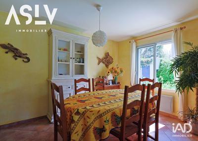 Maison - 95 m² - 4 pièces