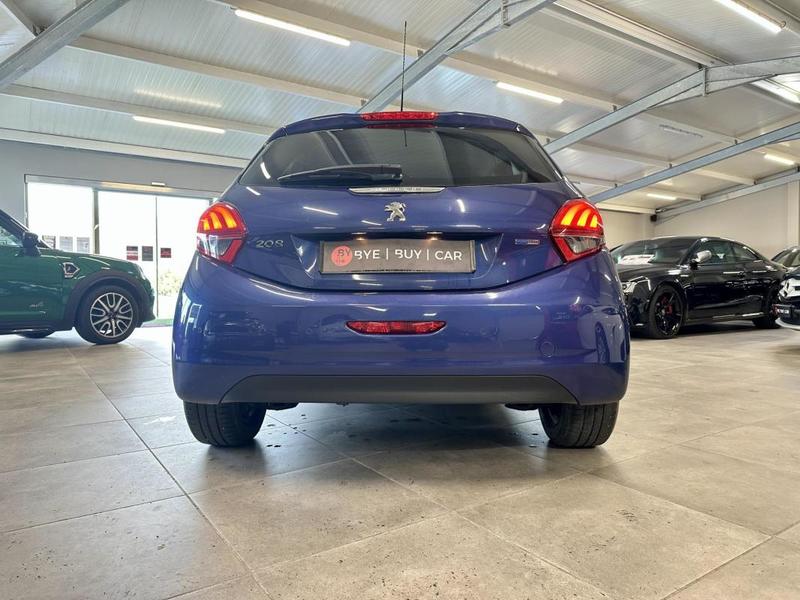 Peugeot 208 1.2i Pt 12v - 82 Style Phase 2 / Garantie 12 Mois