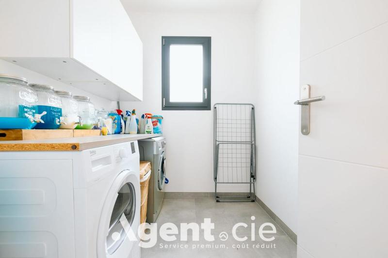 Maison traditionnelle - 150 m² - 7 pièces