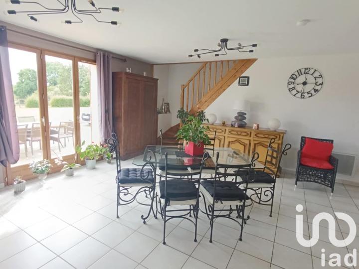 Maison - 122 m² - 6 pièces