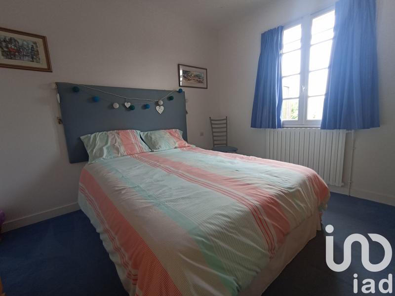 Maison - 250 m² - 10 pièces