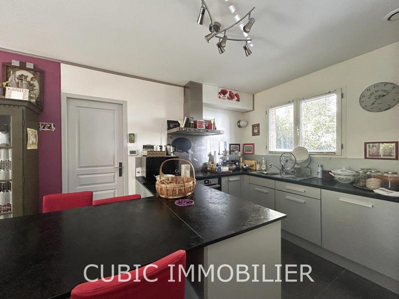 Maison - 82 m² - 4 pièces