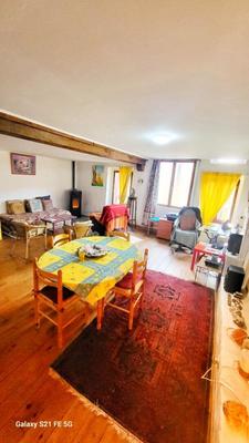 Maison - 231 m² - 6 pièces