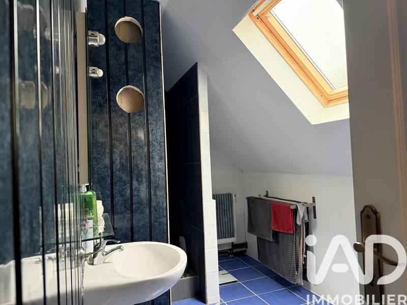 Maison - 147 m² - 8 pièces