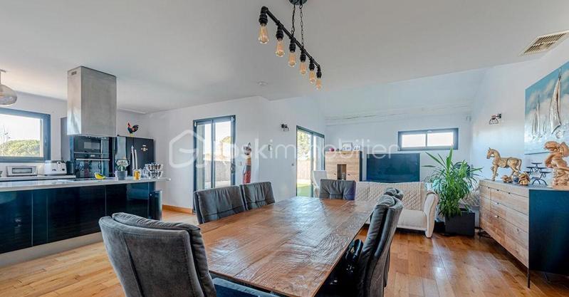 Maison - 135 m² - 5 pièces