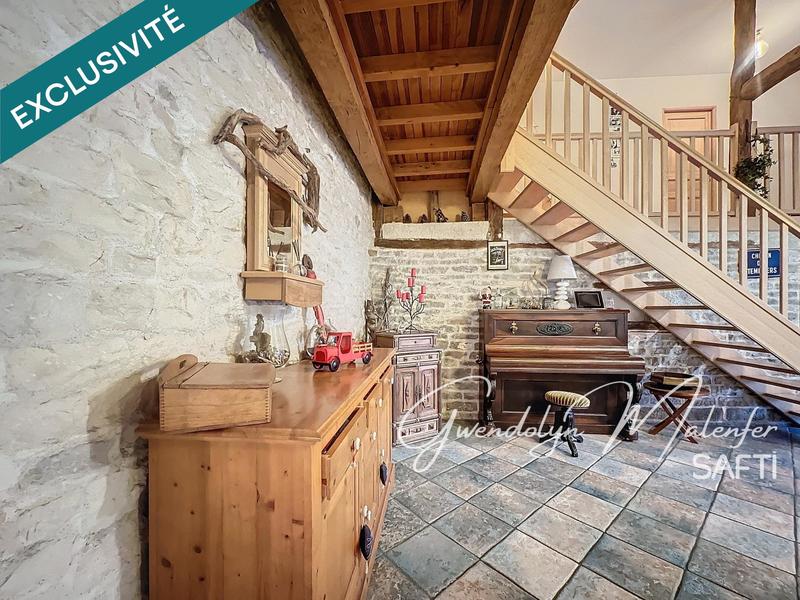 Maison - 225 m² - 8 pièces