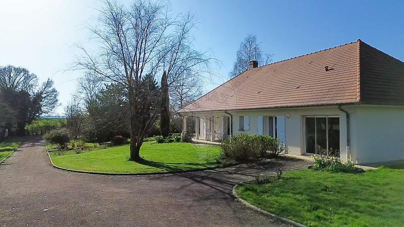 Maison - 150 m² - 7 pièces