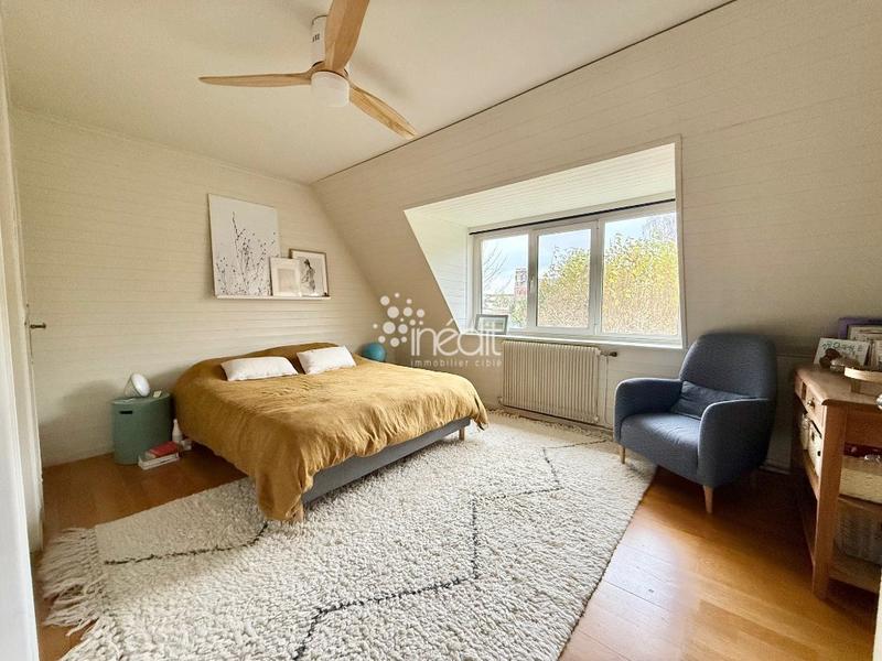 Maison - 170 m² - 7 pièces