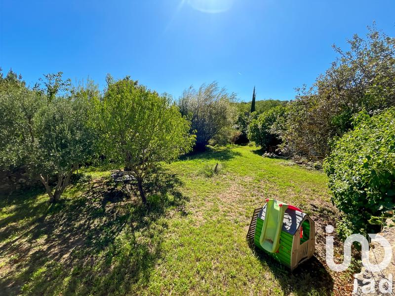 Maison - 230 m² - 8 pièces