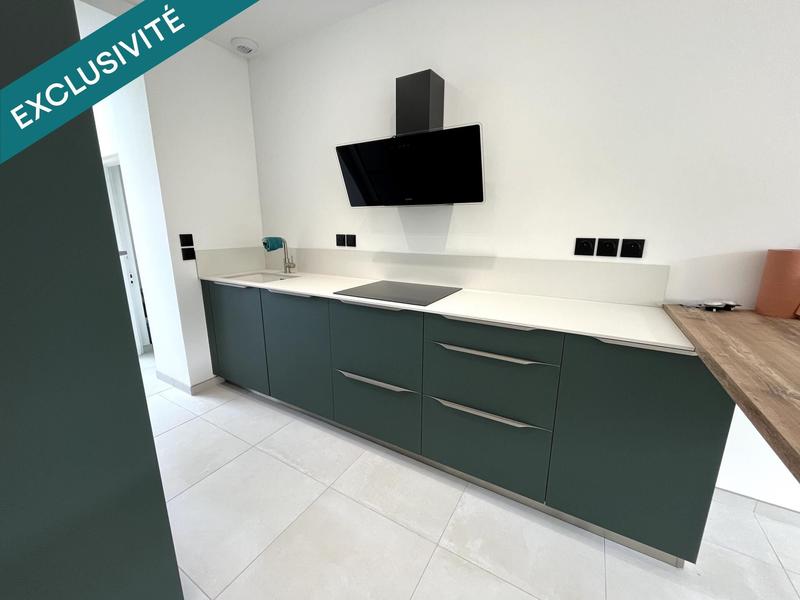 Maison - 90 m² - 5 pièces