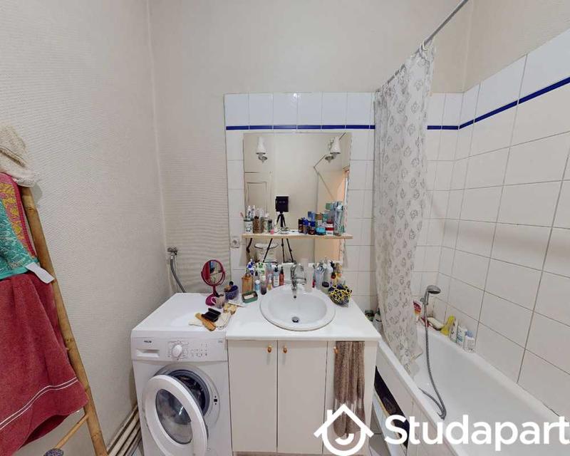 Chambre - 50 m² - 1 pièce