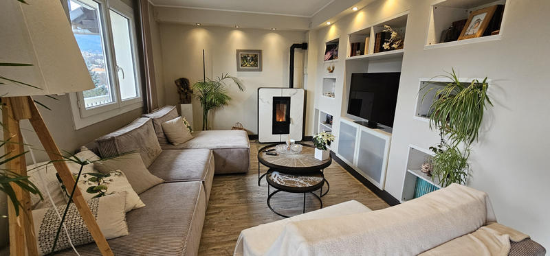 Maison - 160 m² - 6 pièces