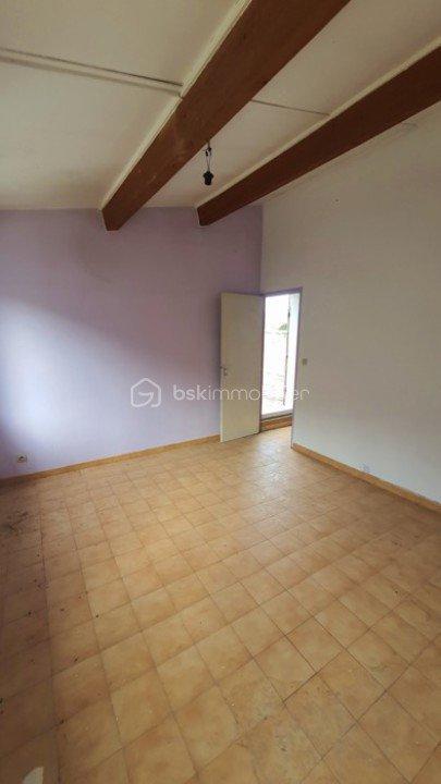 Propriété - 166 m² - 9 pièces