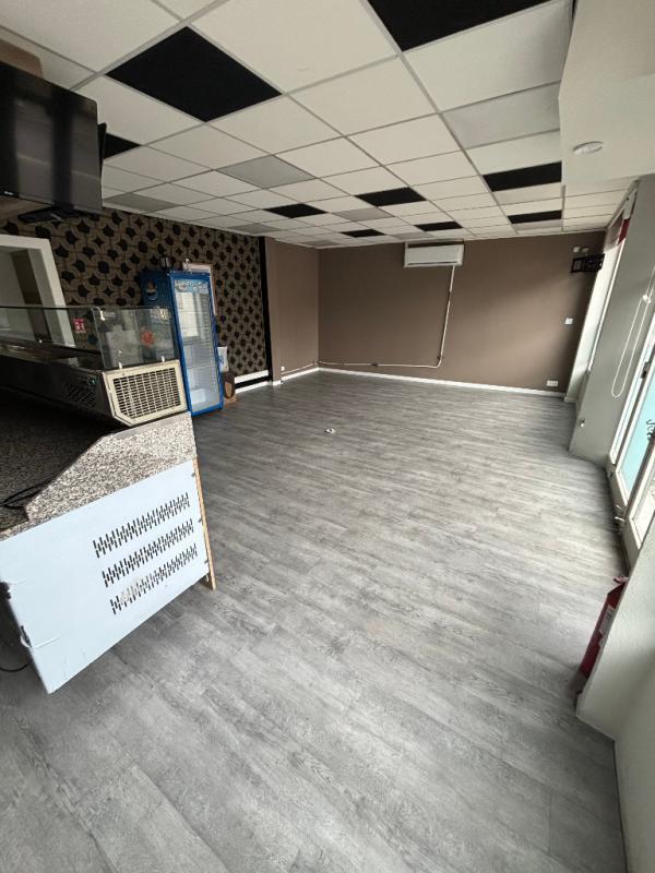 Local commercial - 55 m² - 1 pièce