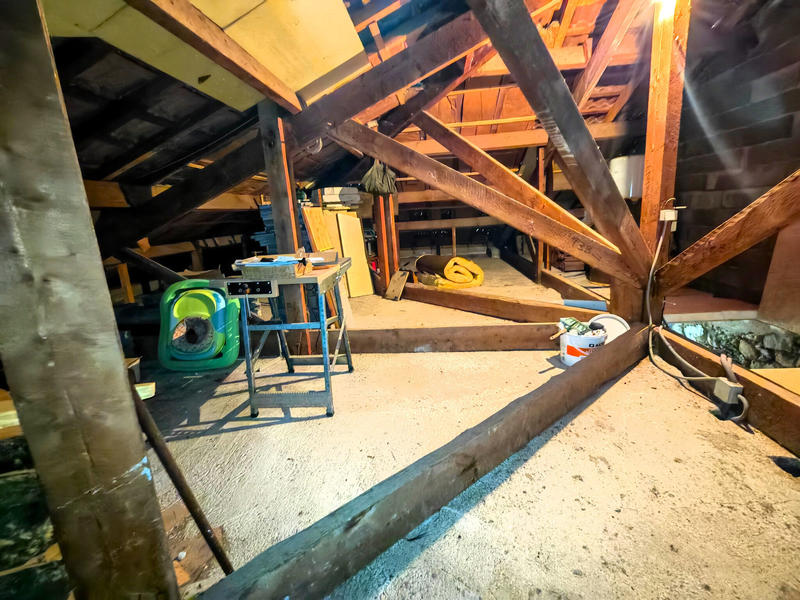 Appartement - 105 m² - 4 pièces