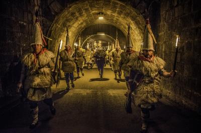 Projection du documentaire "Sorgina, banaiz !"