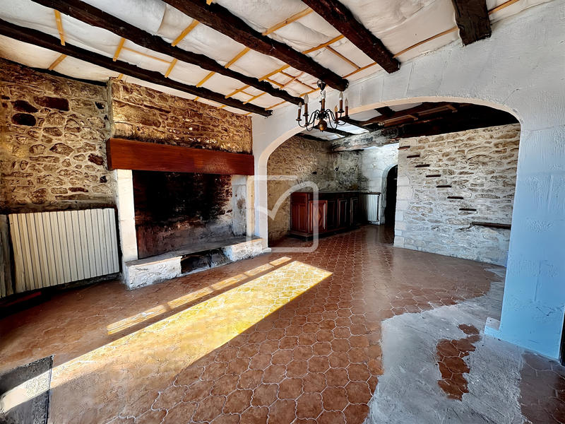 Maison - 166 m² - 8 pièces