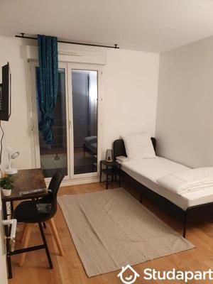 Chambre - 9 m² - 1 pièce