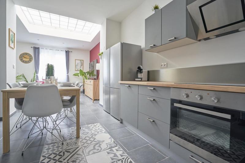 Maison - 130 m² - 7 pièces